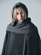 【サ専用 Pre-Order】HOODED CAPE（CZ326-AC13）/ GRAY