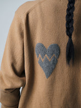 【サ専用 Pre-Order】SMALL HEART PULLOVER（CZ326-LPO46）/ CAMEL